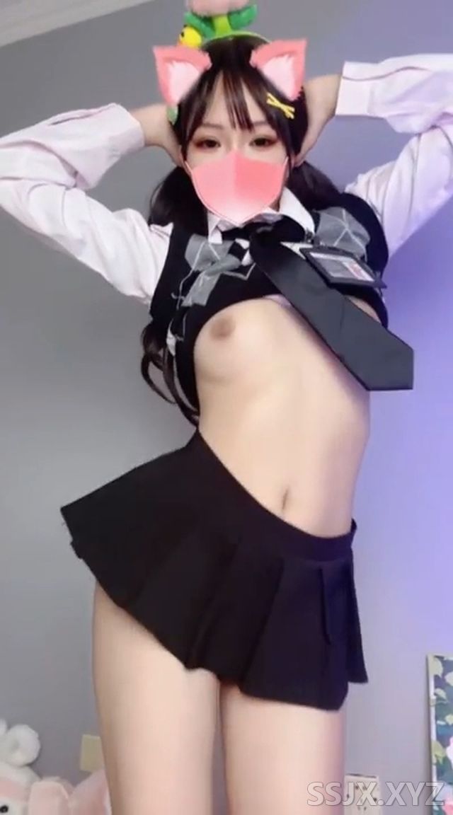 [8V/589M]小仙云 - 推特裸舞女神 抖音风 卡点变装 阿颜黑翻白眼 大阳具道具自慰抽插